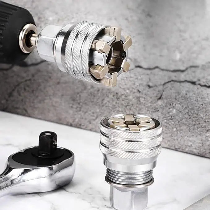 Universal Socket Wrench – Instantly Adapts To Any Size & Shape