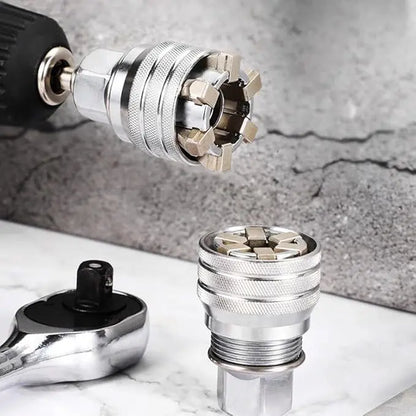 Universal Socket Wrench – Instantly Adapts To Any Size & Shape